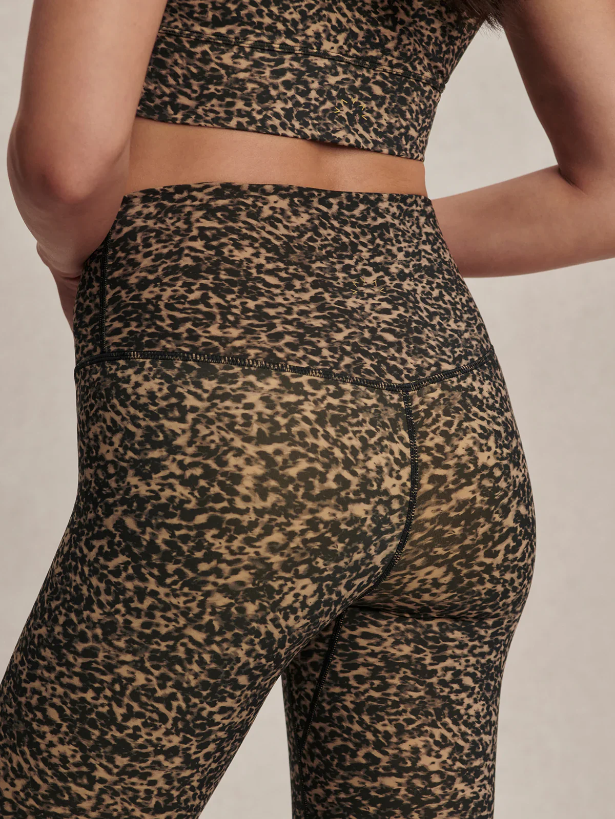 FREESOFT HIGH RISE LEGGING 28 - PRAIRIE SAND CHEETAH - Afbeelding 3