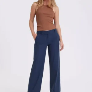 DENAFV 860 - NAVY TONAL PIN - LONG