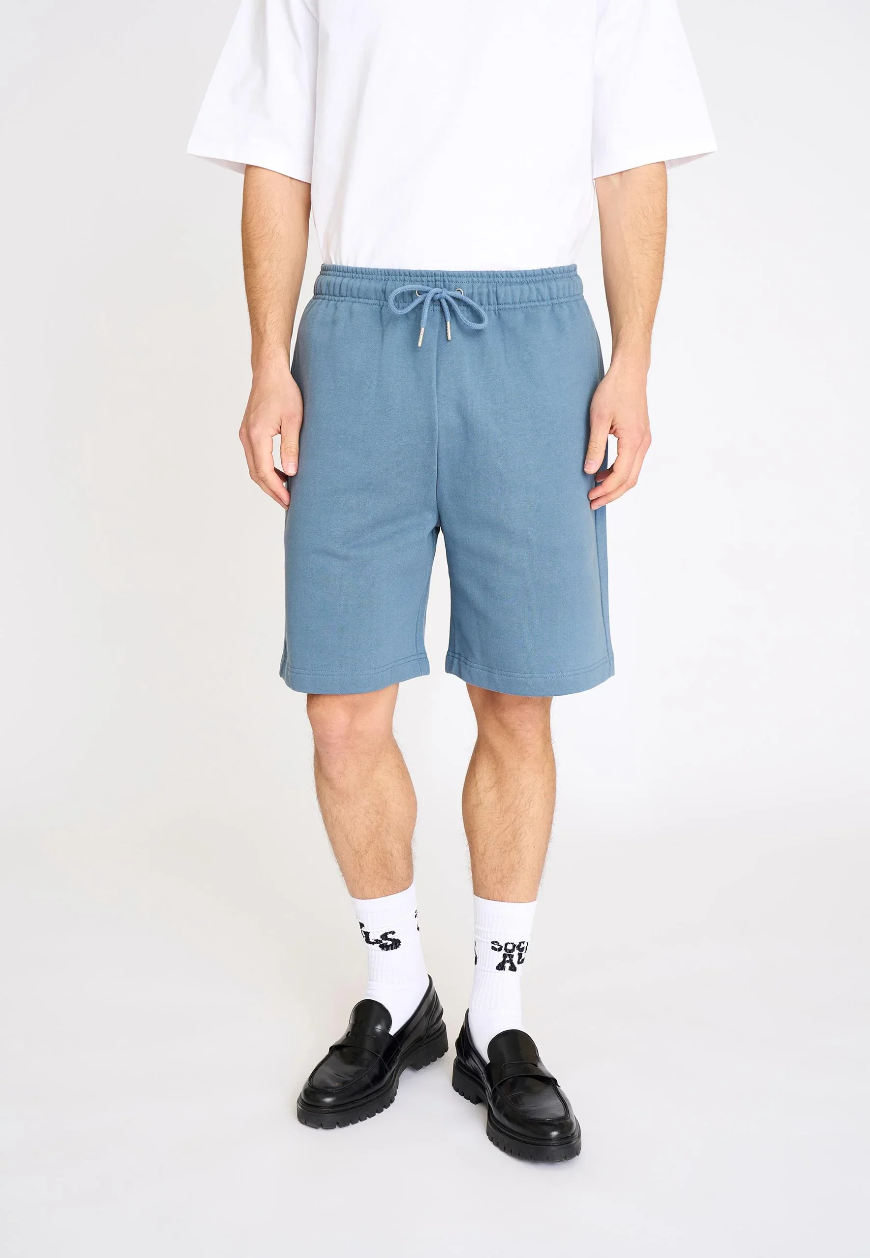 LOUIS SWEAT SHORTS - BLUE