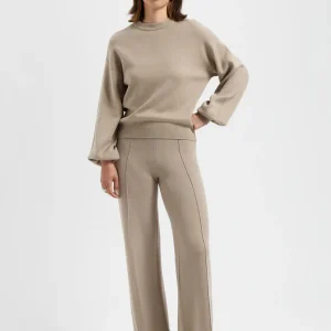 CORINE BROEK - BEACH