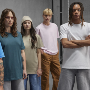 B&C #E220 unisex T-shirt ronde hals