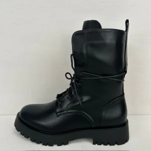 Gave leatherlook veterboots zwart