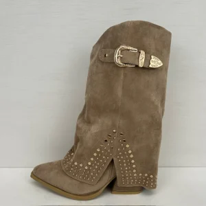 Trendy cowboylaars met sierlijke flap khaki