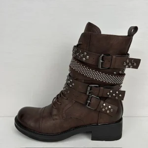 Stoere leatherlook laarzen met gespjes bruin
