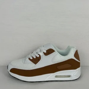 Gave air sneakers wit camel (verkrijgbaar van maat 40 t/m maat 45)