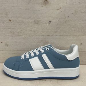 Leuke sneaker maat 36-37-38