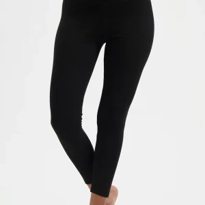 Isara 7/8 Yoga Legging  - Onyx Black