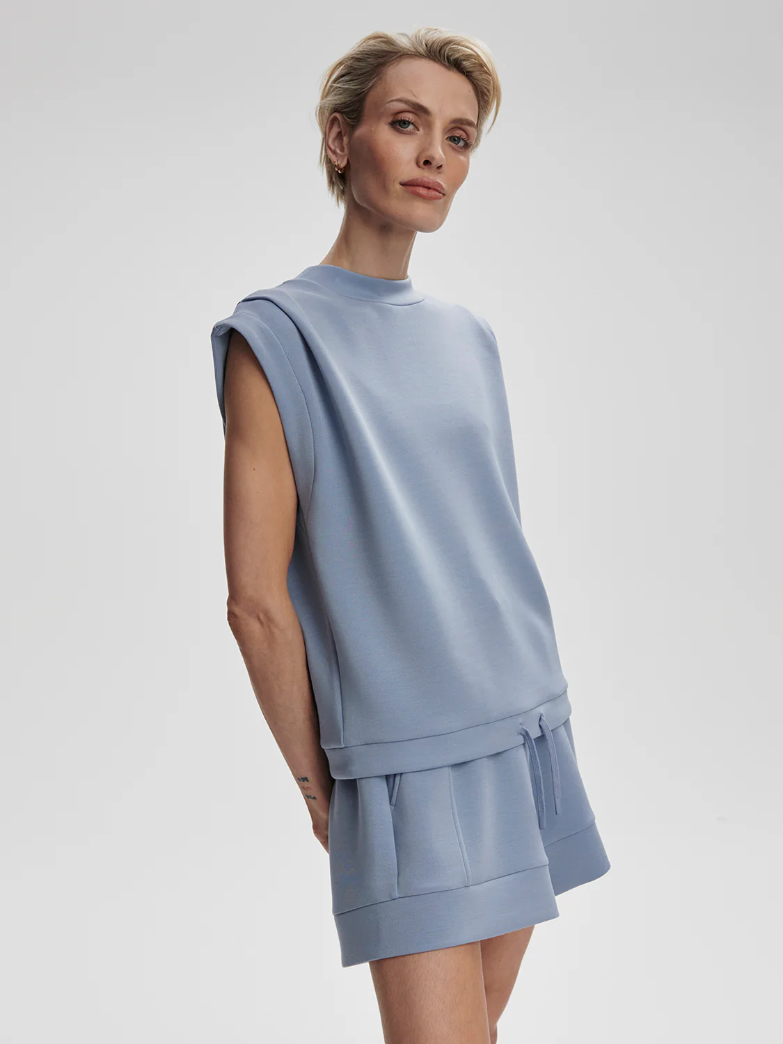 ATRIUM HIGH RISE SHORT 4.5 - RAIN BLUE - Afbeelding 2