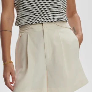 MARIYA EASY PLEAT SHORT 4.5 - BIRCH