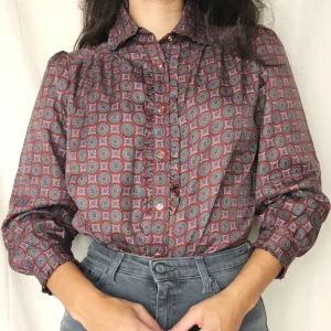 Lichtrode vintage blouse met ruffles | XS/S