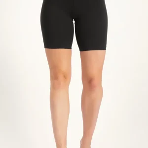 Sati Yoga Biker Shorts - Onyx Black