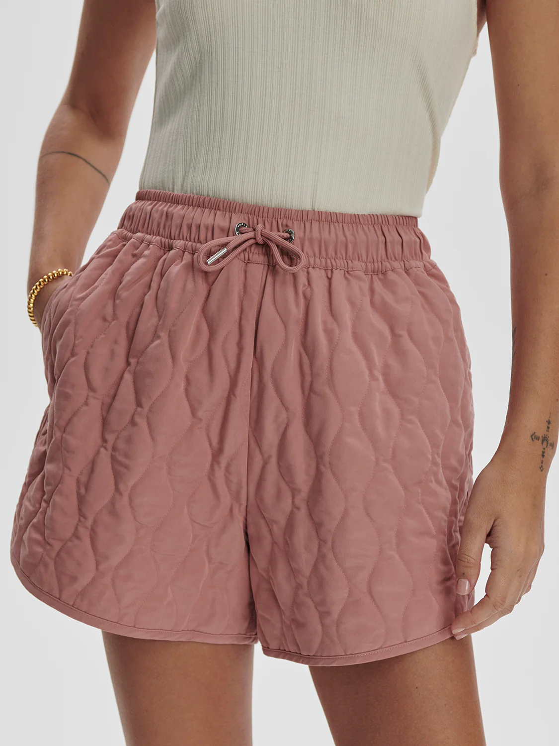 CATRINE QUILTED SHORT - ASH ROSE - Afbeelding 2